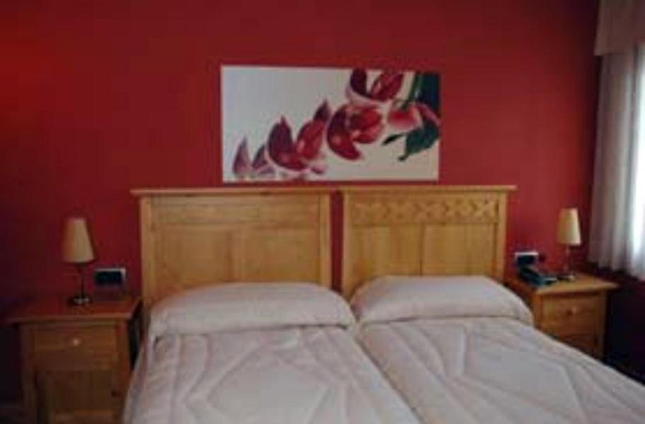 Hotel Erreka Guenes Luaran gambar